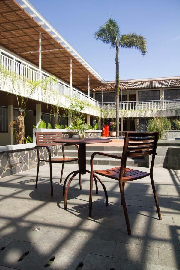 Arkeo Hotel Bandung Esterno foto